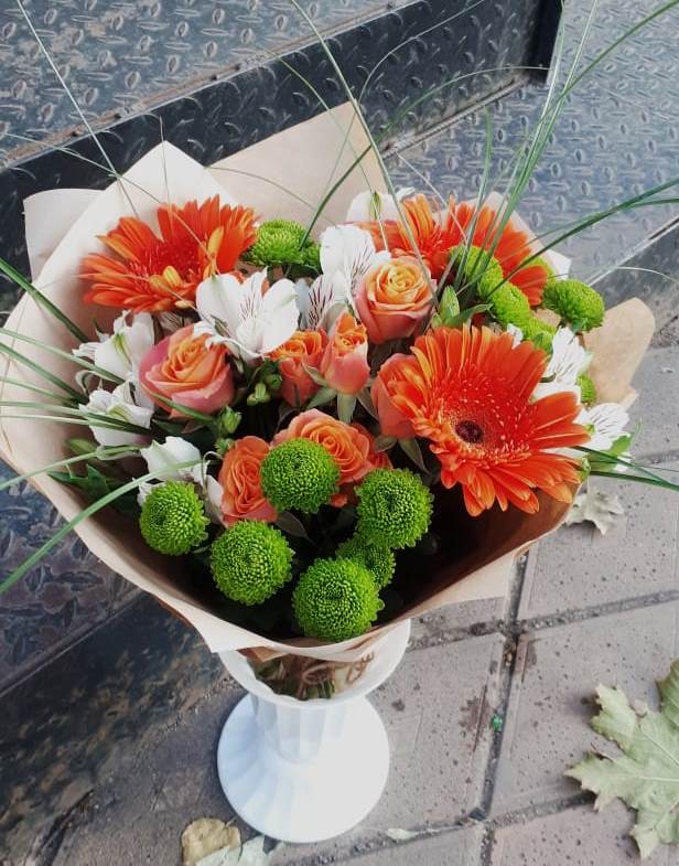 Букет цветов из: Герберы, Хризантемы, Альстромерии и Розы в Клявлино
