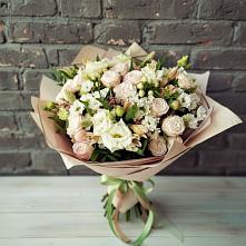 Букет цветов из:  Альстромерии, Розы и Хризантемы в Клявлино
