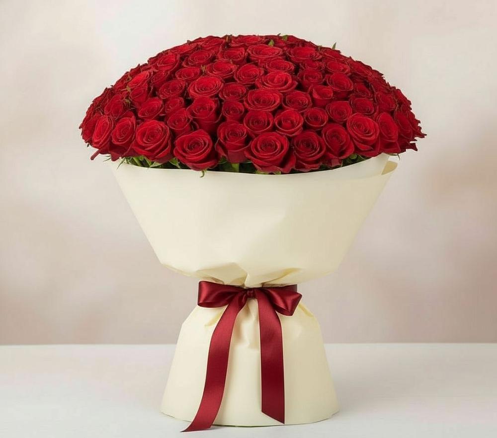Букет 101 Красная роза Милано в Клявлино