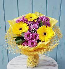 Букет цветов из:  Хризантемы и Герберы в Клявлино