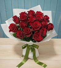 Букет Красные розы в Клявлино