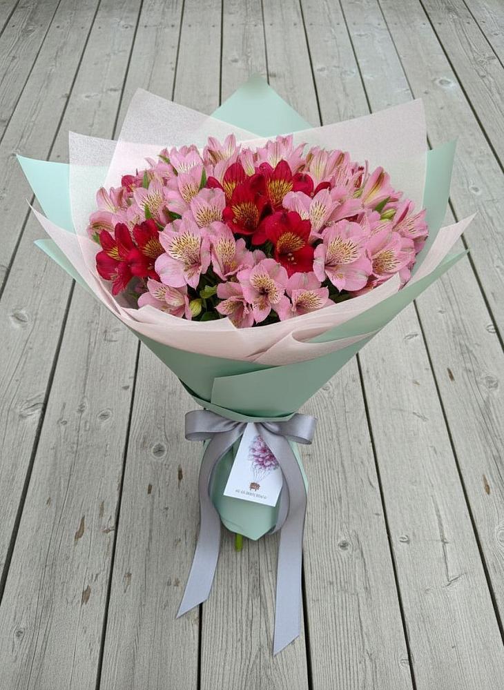 Букет цветов из: Альстромерии в Клявлино