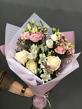Букет цветов из:  Альстромерии, Розы и Лизиантусы #REPLACE_PRED# Клявлино