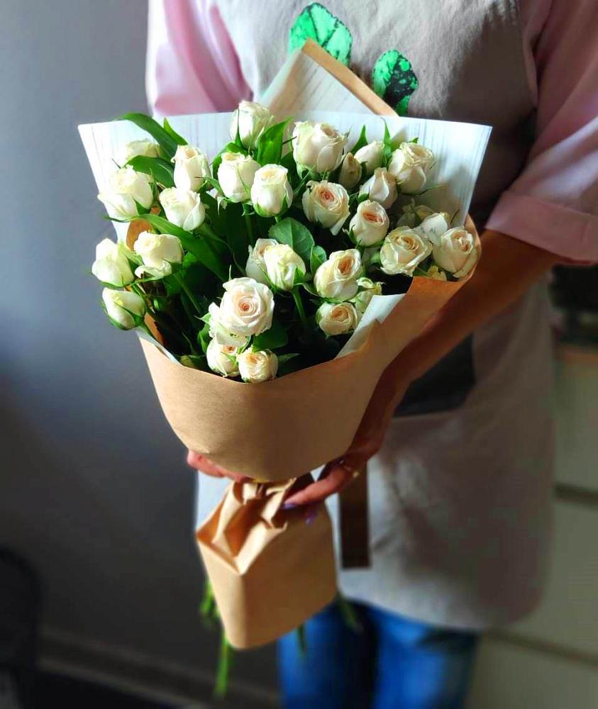 Букет цветов из: Розы в Клявлино