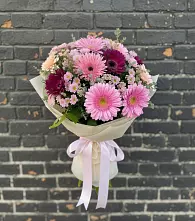 Букет цветов из:  Герберы и Хризантемы в Клявлино