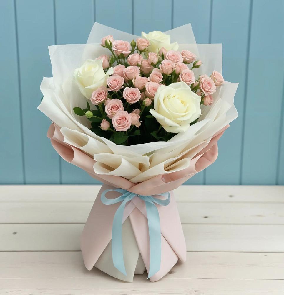 Букет цветов из: Розы в Клявлино